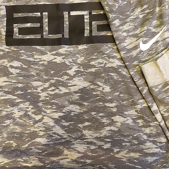 Men's Medium Nike Elite L/S Tee - Picture 4 of 4